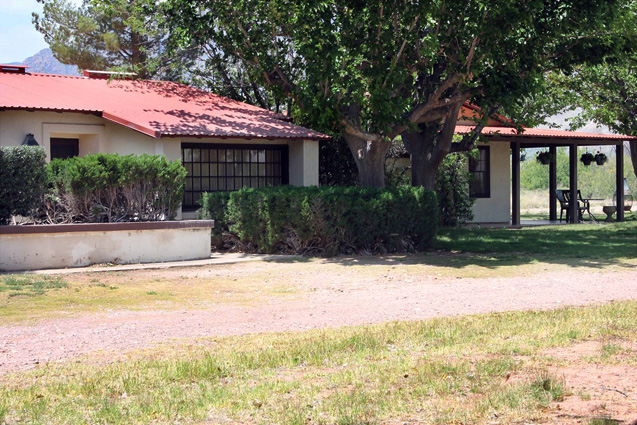 Apache and Hacienda Cottage at Four Bar Cottages